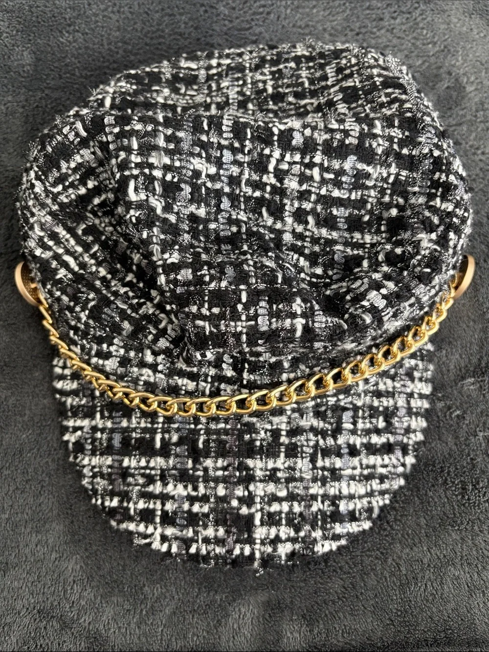 INC International Concepts Black and White Tweed Chain Hat 🧢